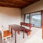 Koral Hotel 2*