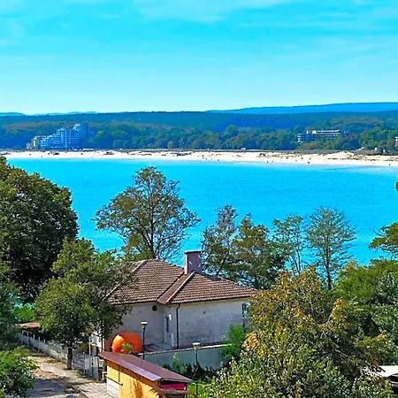 Koral Hotel