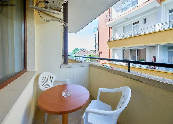 Koral Ξενοδοχείο Πριμόρσκο